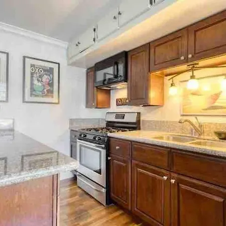 Belmont Shore Beach Bungalow, 2 Min Walk To Town!